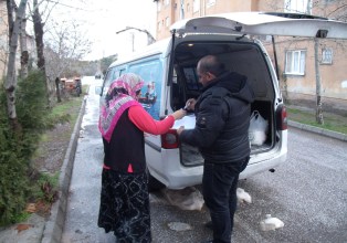 Halkapınar'da Ramazan yardımı