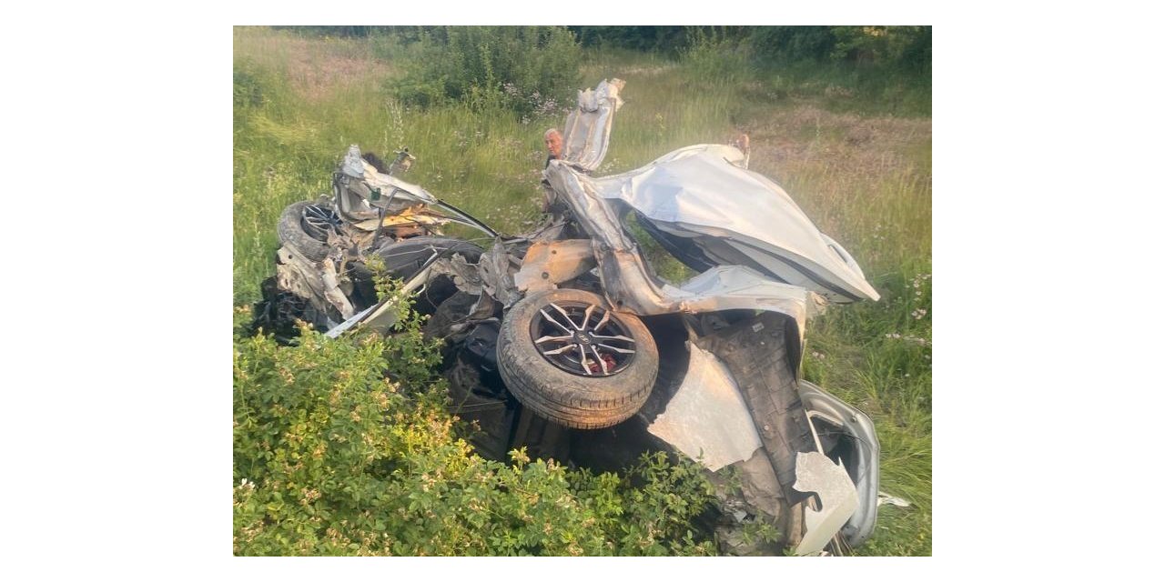 Malatya’da kontrolden çıkan araç şarampole devrildi: 1 ölü 5 yaralı