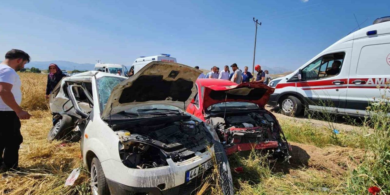 Kahramanmaraş’ta trafik kazası: 3’ü ağır 10 yaralı