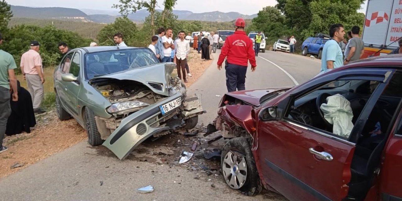 Kafa kafaya çarpıştılar: 1 kişi hayatını kaybetti