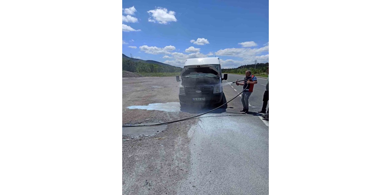 İtfaiye ekiplerinin hızlı müdahalesi facianın önüne geçti
