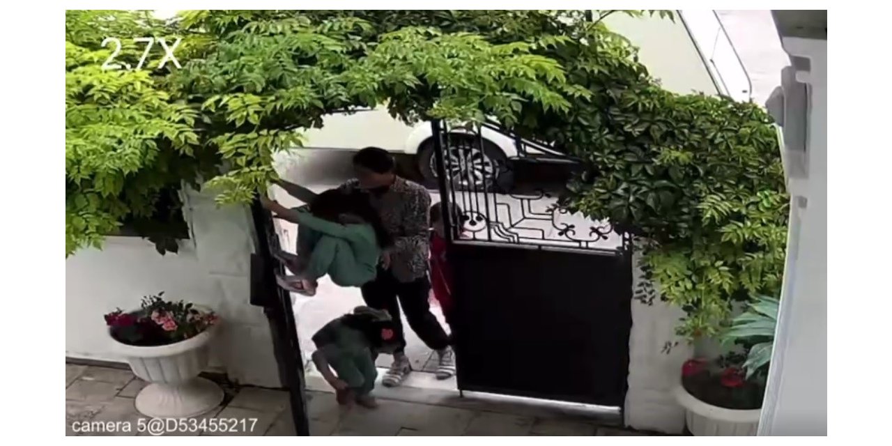 Hırsızlık şüphelisi kadının ’pes’ dedirten rahatlığı!