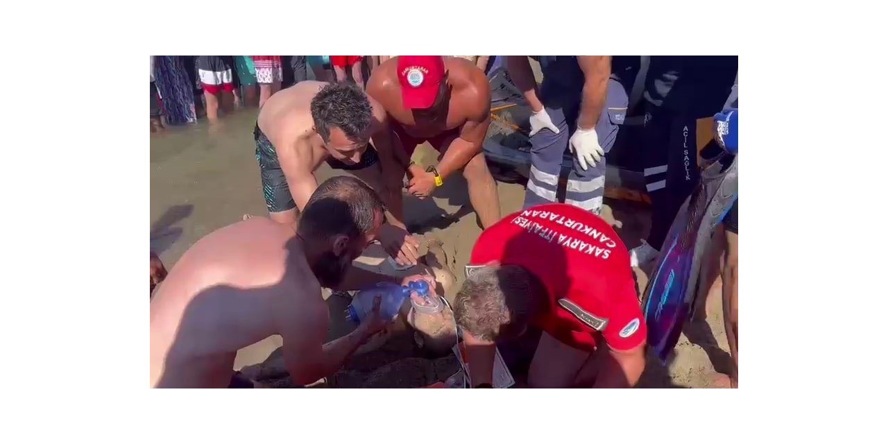 Alkol ve uyuşturucu kullandığı öne sürülen genç, denizde boğulma tehlikesi geçirdi