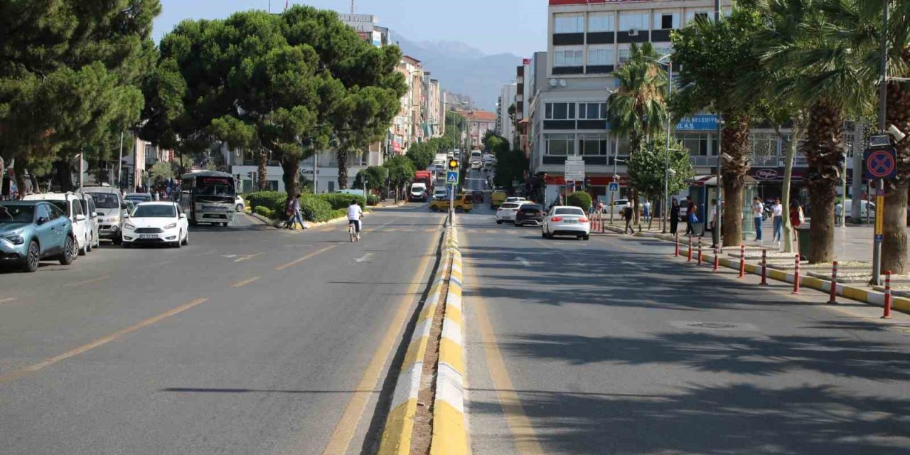 Efeler’de ’yaz manzarası’ değişmedi