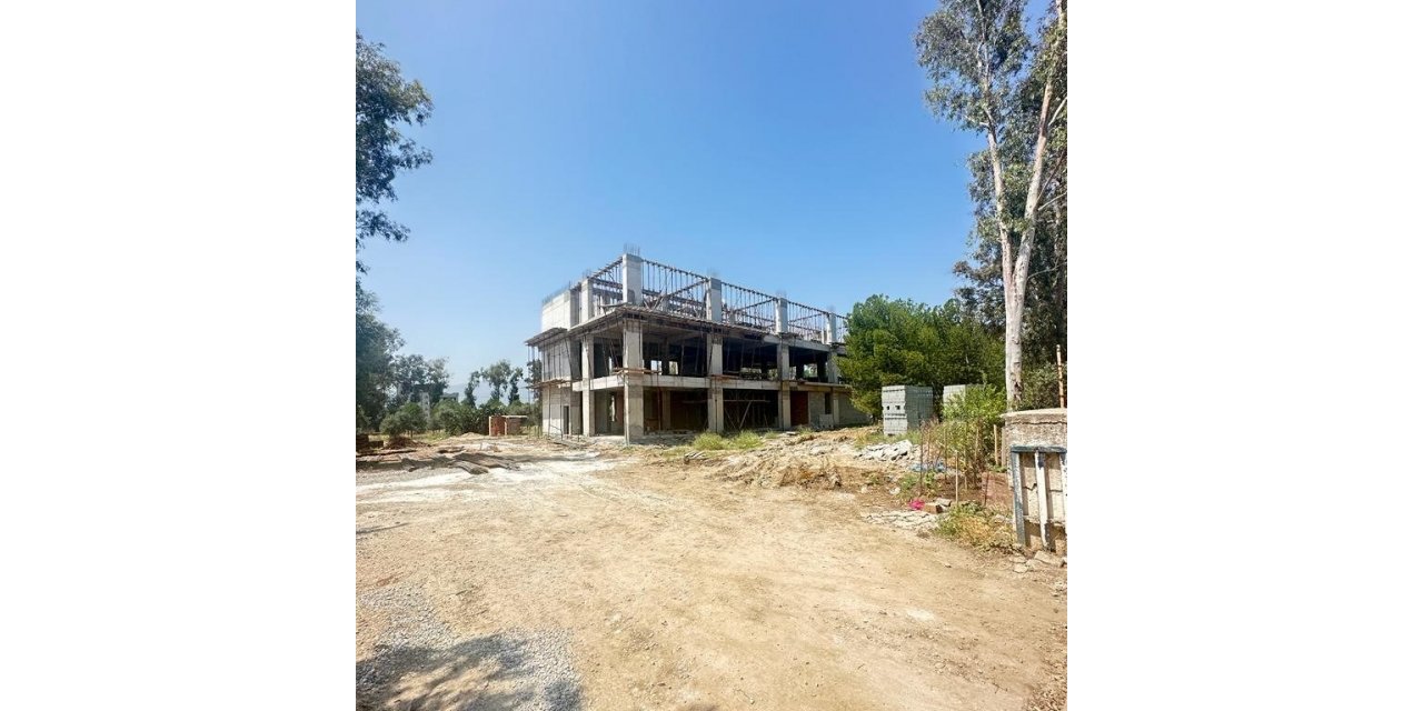 Çine’de Gençlik Merkezi ve yüzme havuzu çalışmaları hız kesmiyor