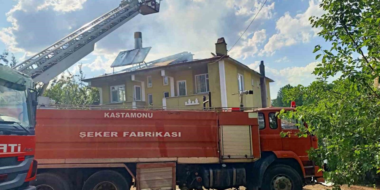Kastamonu’da korkutan ev yangını