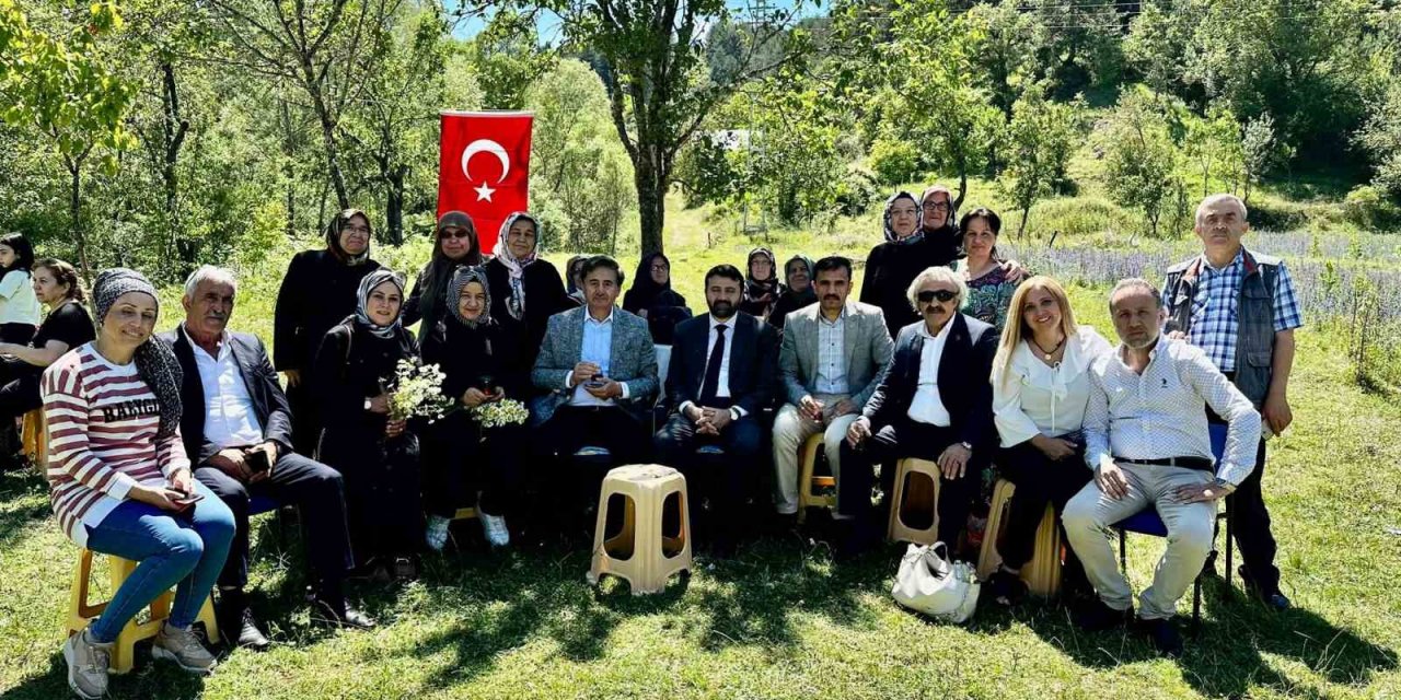 Milletvekili Şahin,ayak basmadık yer bırakmadı