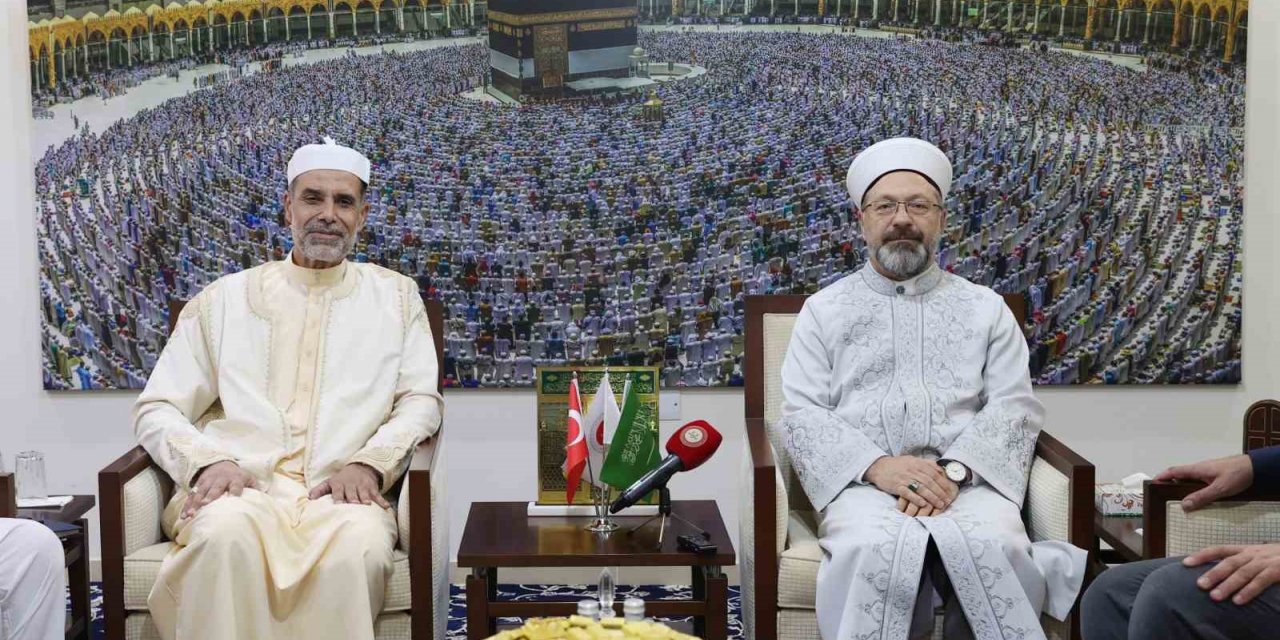 Diyanet İşleri Başkanı Erbaş, Libya Hac Bakanı Beşir ile bir araya geldi