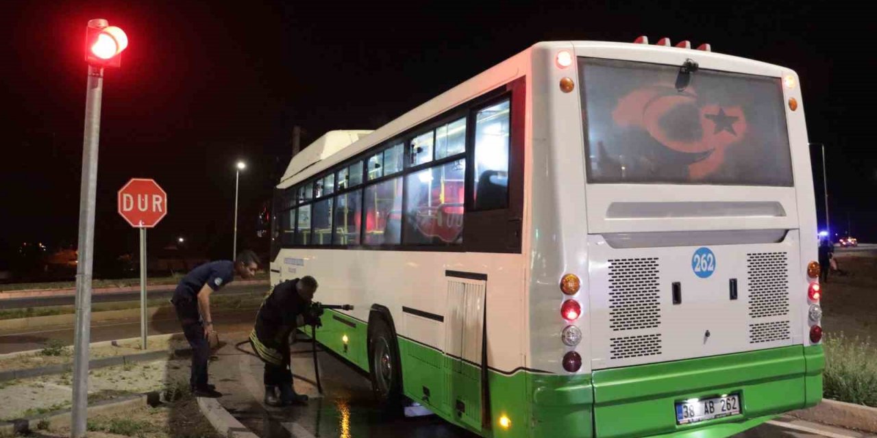 Kayseri’de halk otobüsünü kaçıran zihinsel engelli genç, ekipleri harekete geçirdi
