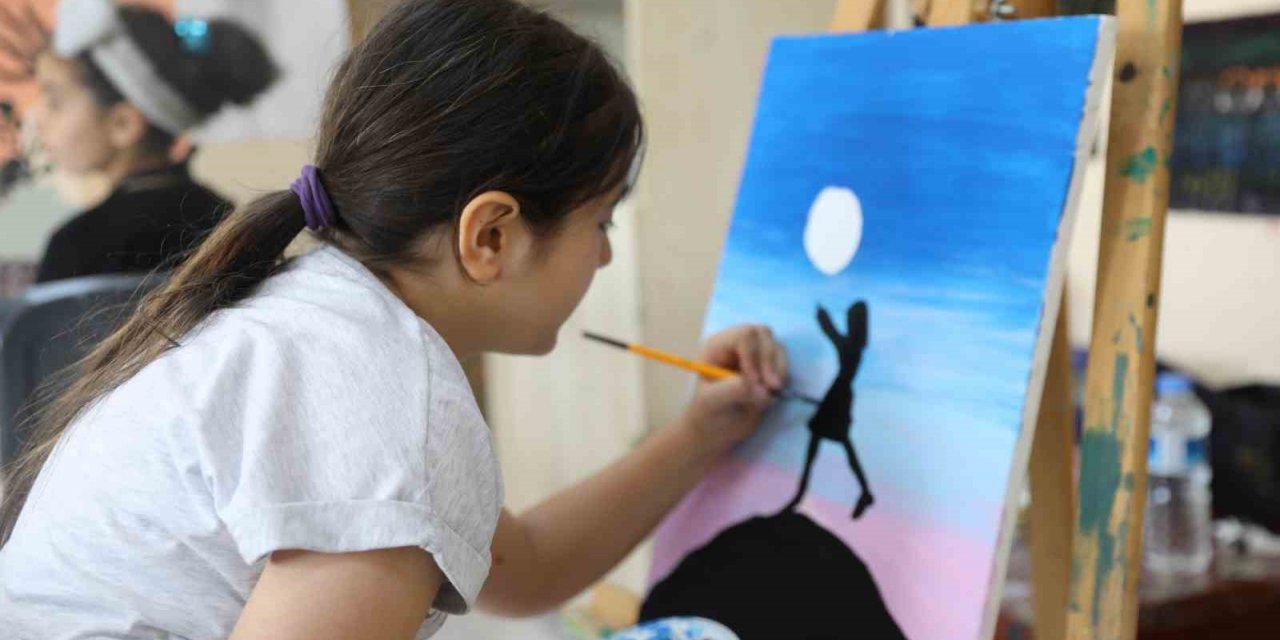 Resim kursuna yoğun ilgi