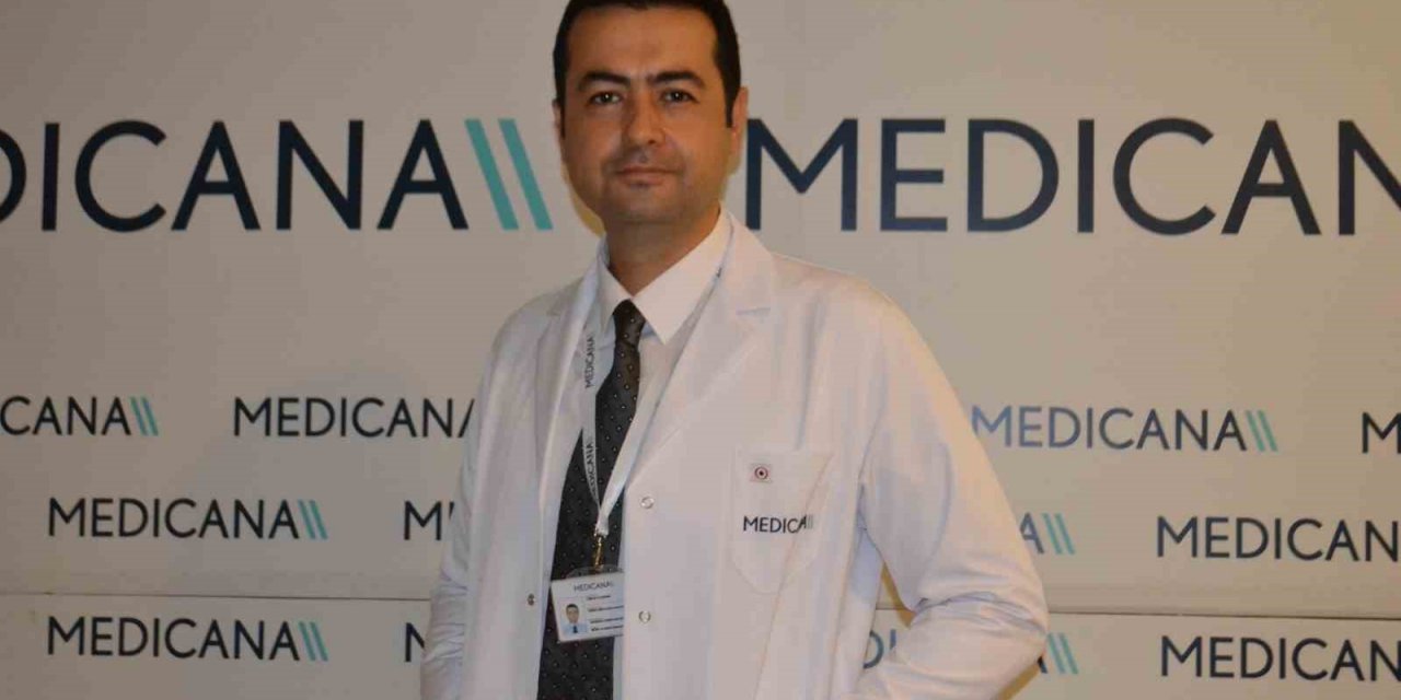 Teknolojinin yol açtığı boyun ağrısına dikkat