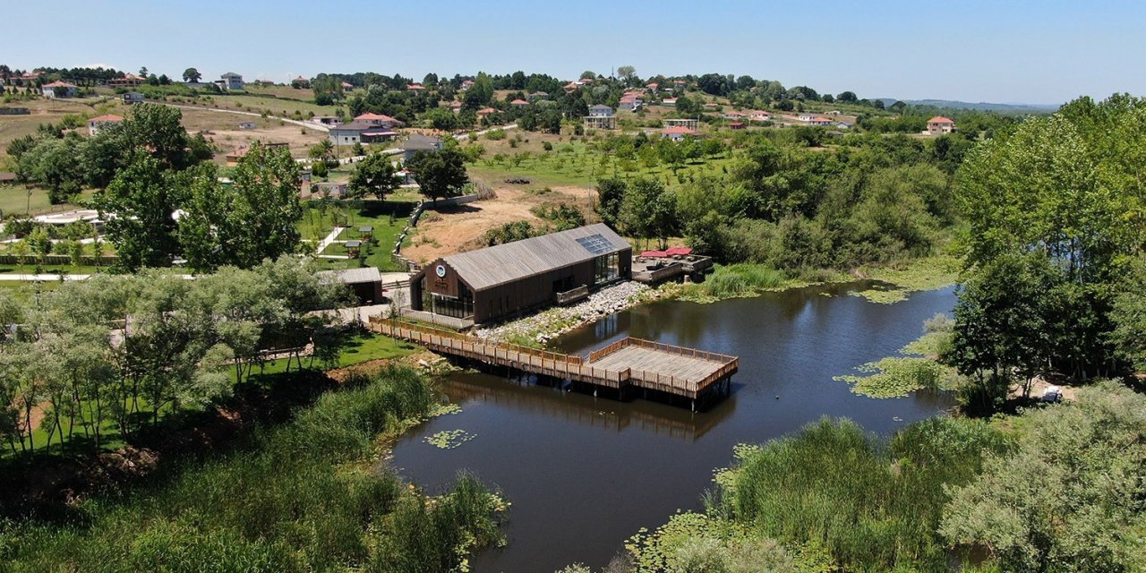 Bayramda turistik noktalar ziyaretçi akınına uğradı