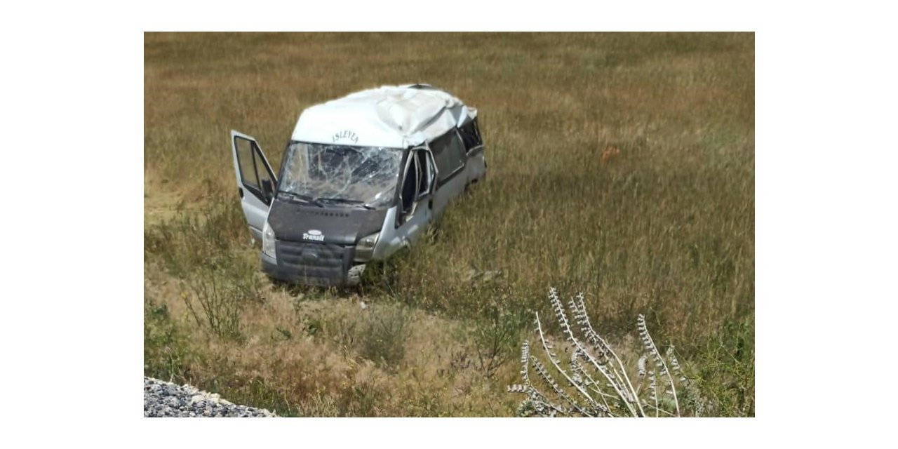 İki aylık evli genç bilgisayar mühendisi geçirdiği trafik kazasında can verdi