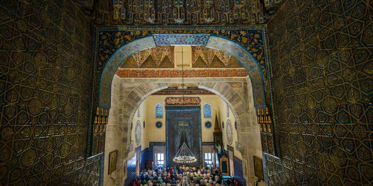 Kare kare Bursa’nın ‘köşe taşları’