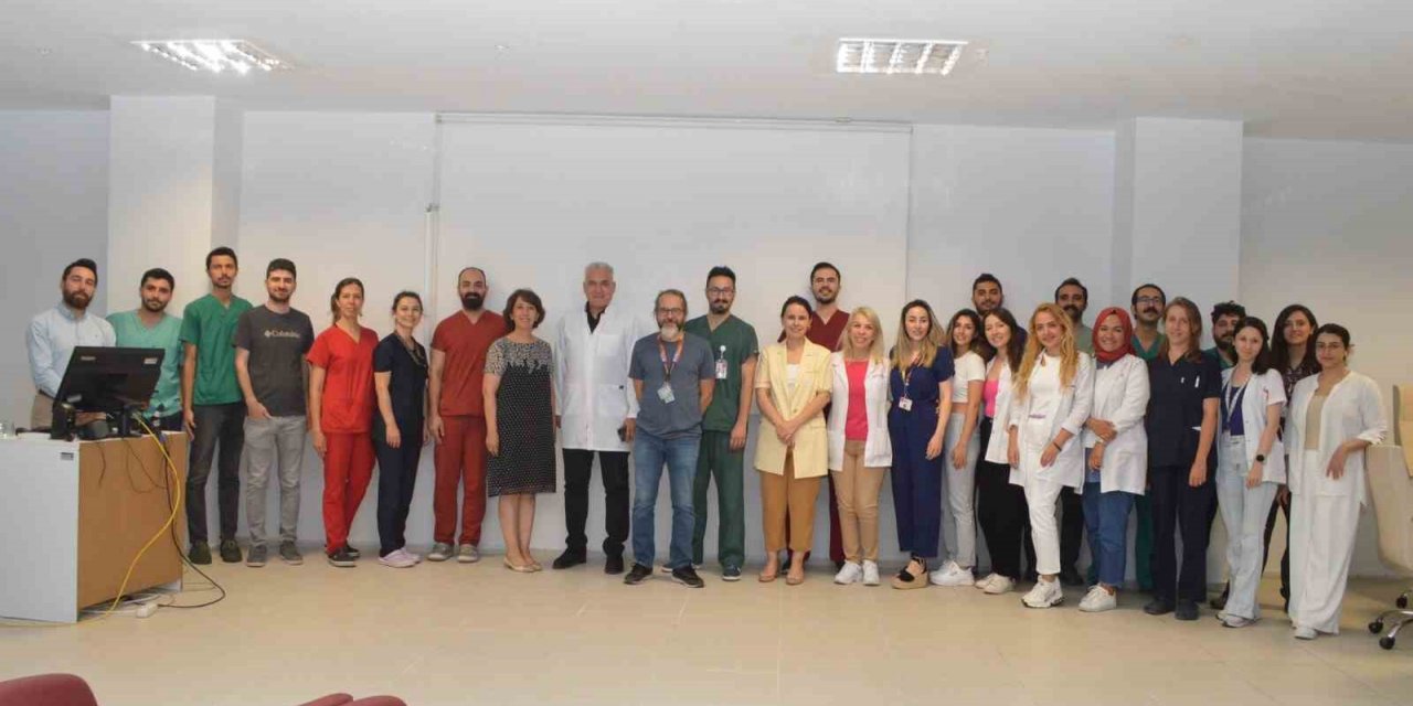 Muğla’da yara iyileşmesinde doku faktörleri sunumu gerçekleştirildi