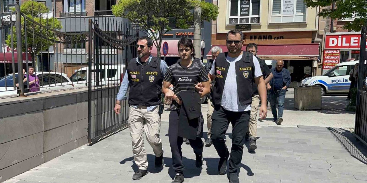 Cinayet zanlısı baba oğul hakkında müebbet hapis talep edildi