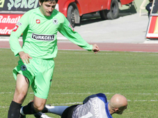 Okan Yılmaz golü unuttu!