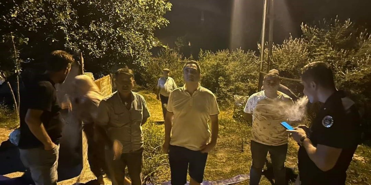 Yangına zamanında müdahale mahalleyi kurtardı