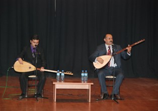 Aşıklardan muhteşem konser