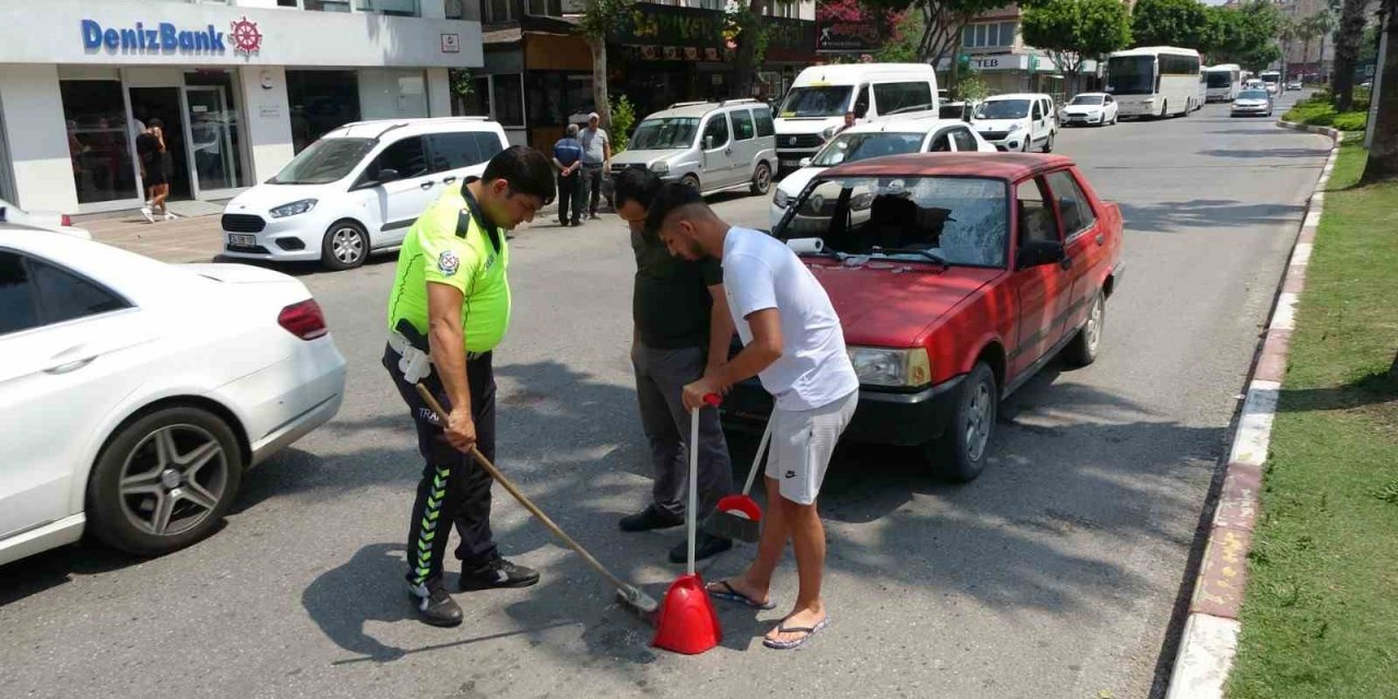 Otomobilin çarptığı yaya yaraladı