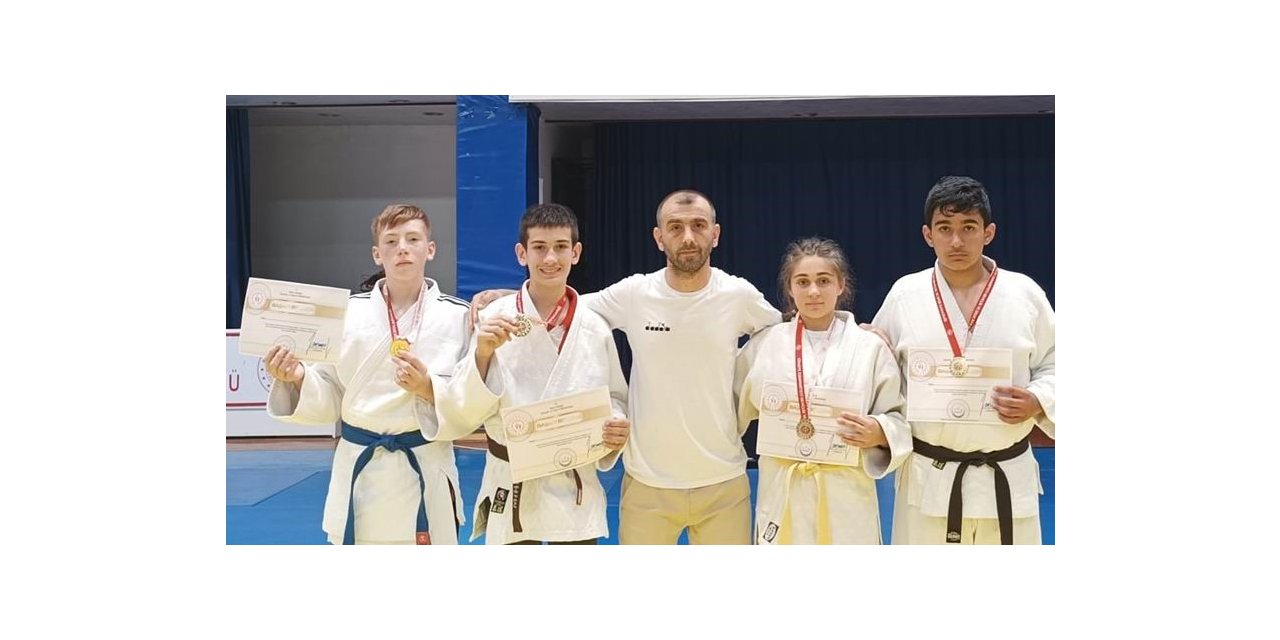 İlkadımlı sporcular Bolu’dan 4 birincilikle döndü