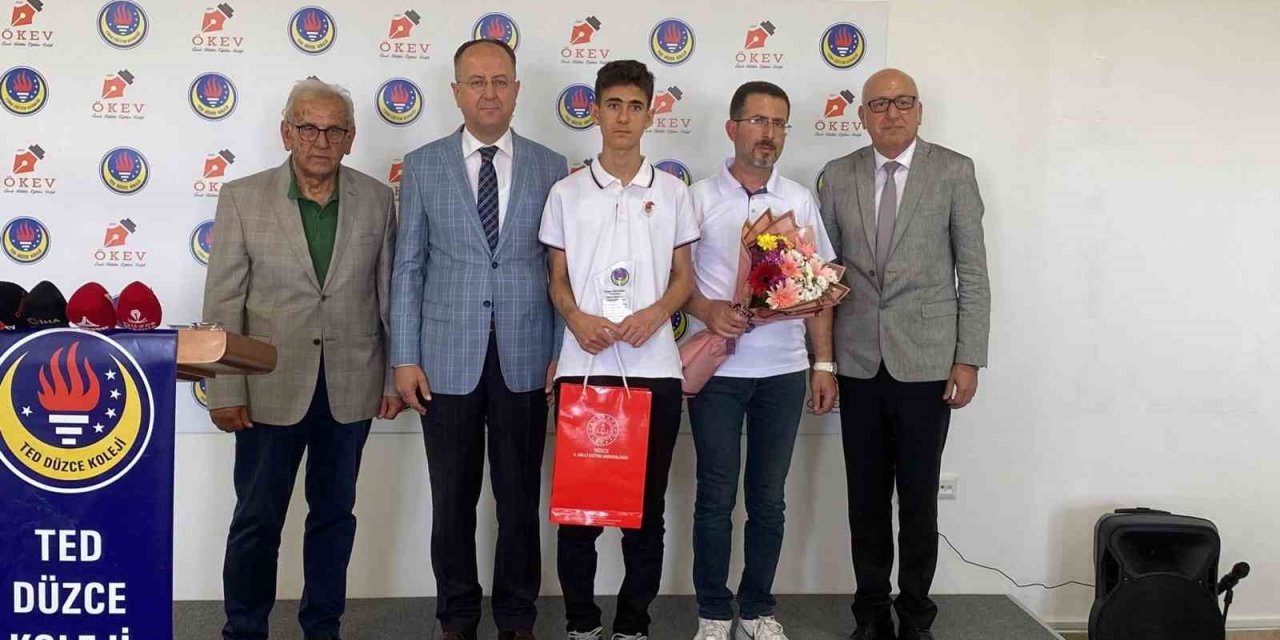 500 tam puan yapan Uygar mühendis olmak istiyor