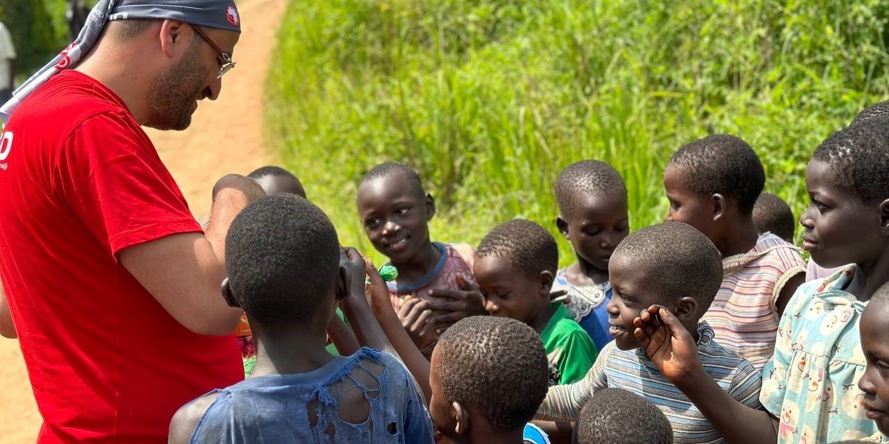 ‘’Afrika’da yapılacak çok iş, gidilecek çok yer, görülecek çok insan var’’