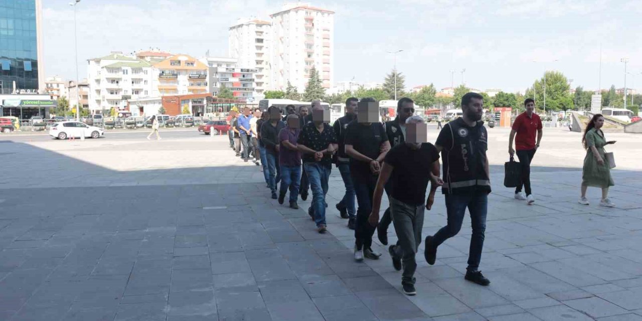 Siyah inci operasyonunda 3 tutuklama