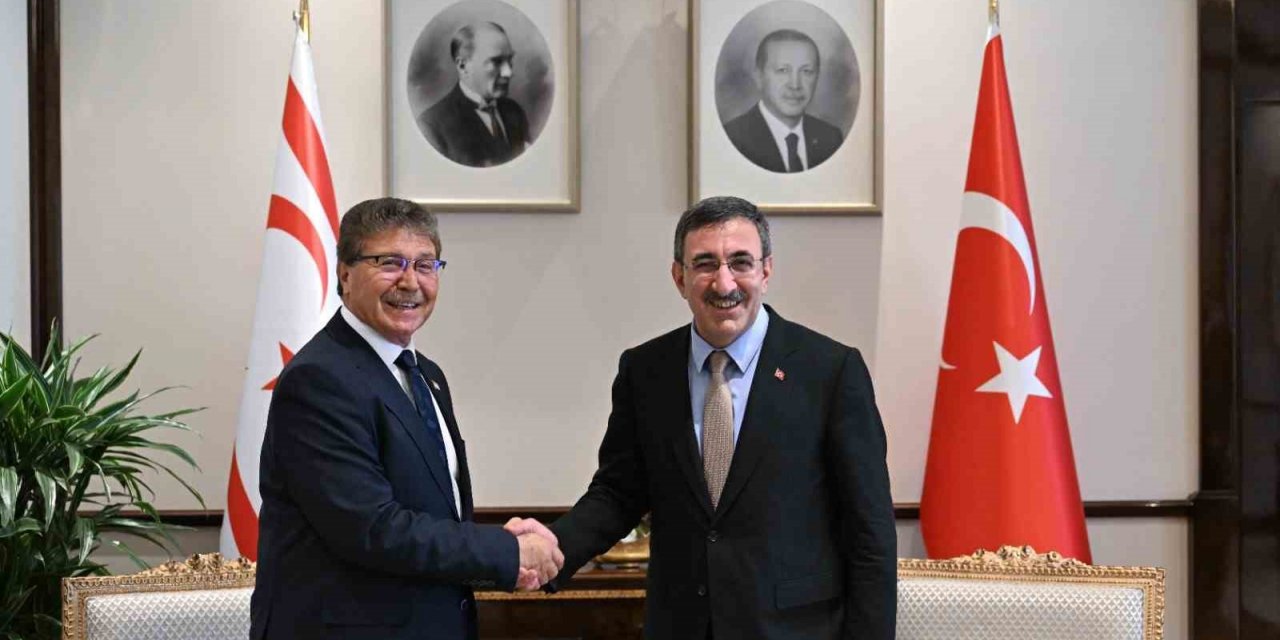 Cumhurbaşkanı Yardımcısı Yılmaz, KKTC Başbakanı Üstel ile görüştü