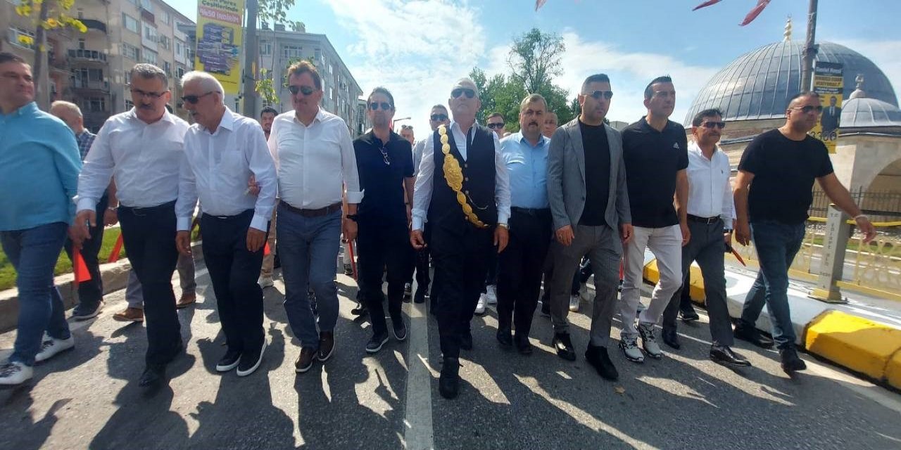 Başkan Kefli, Kırkpınar Yağlı Güreşleri’nde güreş ağasını yalnız bırakmadı