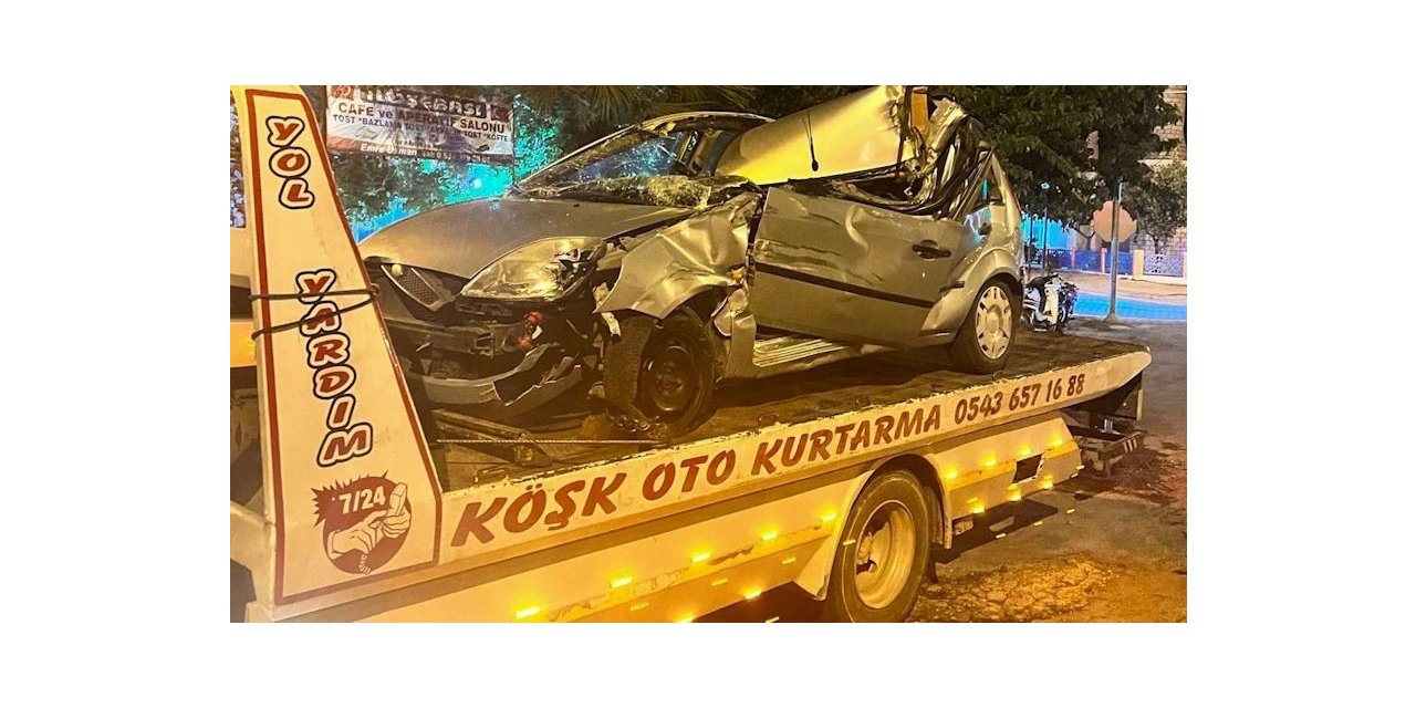 Tırla çarpışan otomobil hurdaya döndü