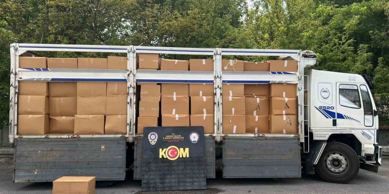 Başkentte, 280 bin paket bandrolsüz sigara ele geçirildi