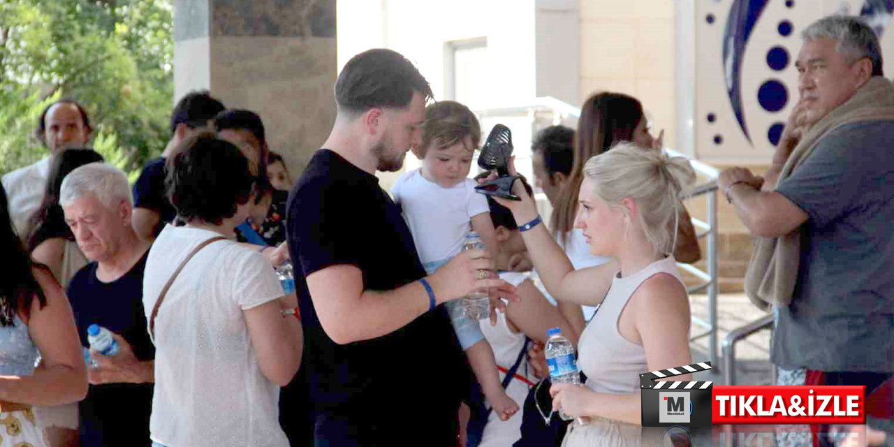 Antalya’da 5 yıldızlı otelde yangın paniği! Tatilciler duman altında kaldı