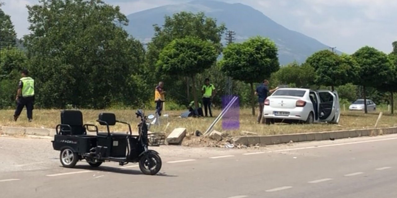 Amasya’da otomobil elektrikli bisikletle çarpıştı: 5 yaralı