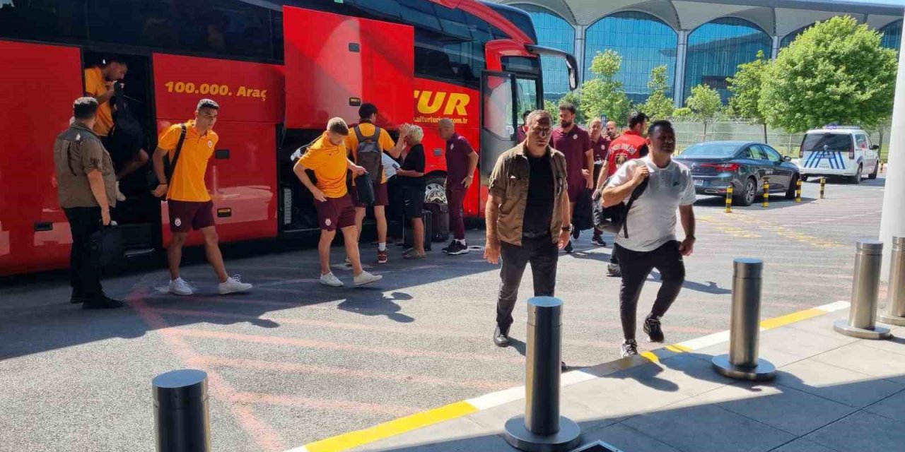 Galatasaray, kamp için Avusturya’ya gitti