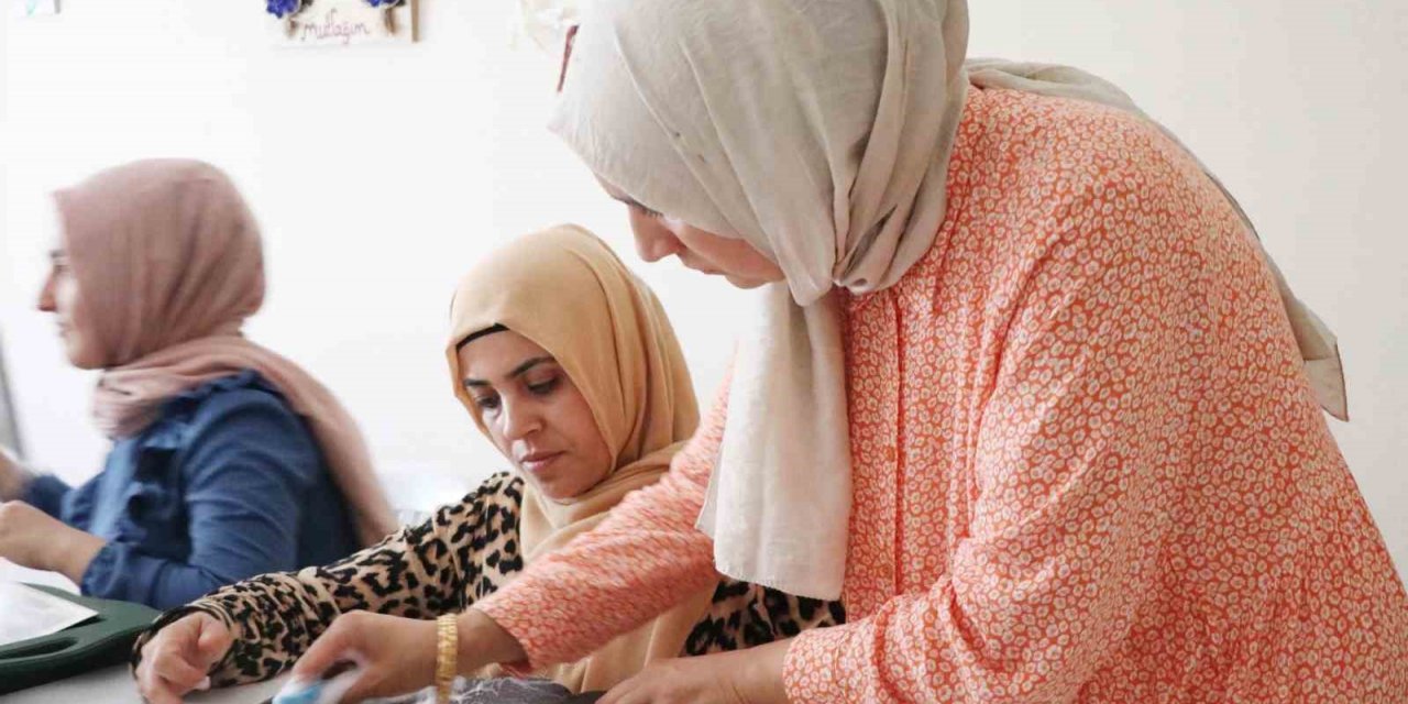 Haliliye’de emek sanata dönüşüyor