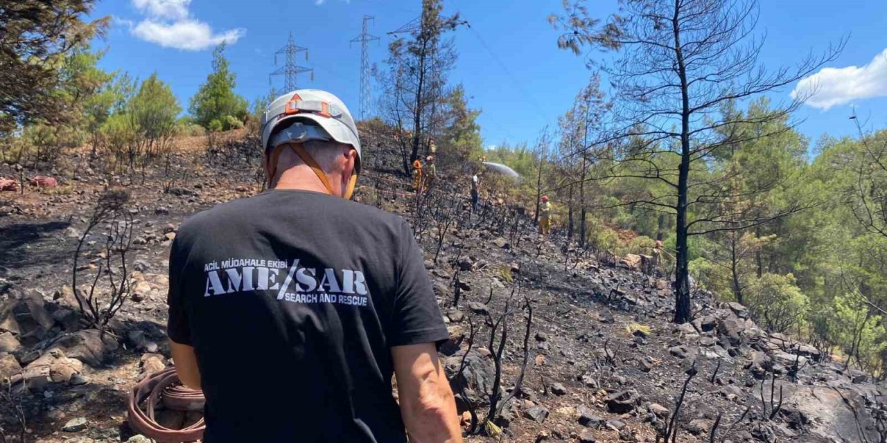 MAG AME gönüllüleri Marmaris yangının söndürülmesine katkı verdi