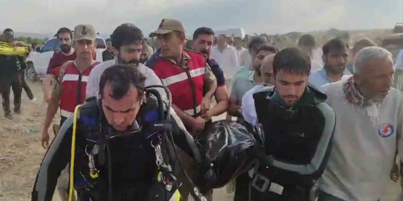 Suda kaybolan gencin cansız bedenine ulaşıldı