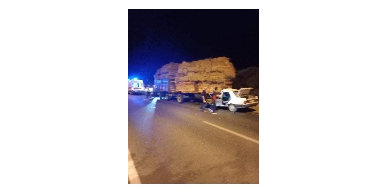 Otomobil römorkun altına girdi: 1 ölü