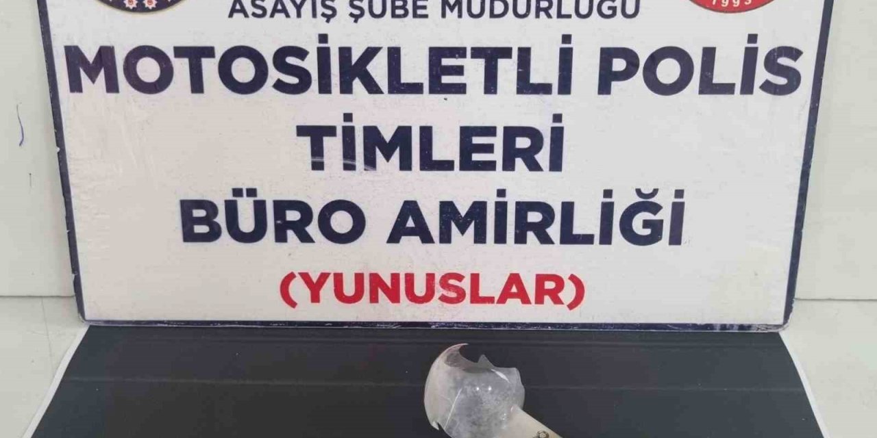 Kütahya’da üzerinde uyuşturucu bulunan şahsın motosikleti çalıntı çıktı