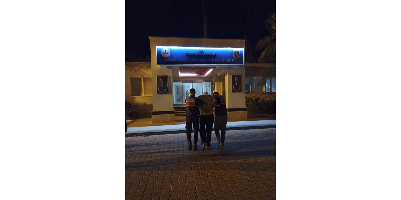 Antalya’da 15 yıl hapis cezası ile aranan şahıs yakalandı