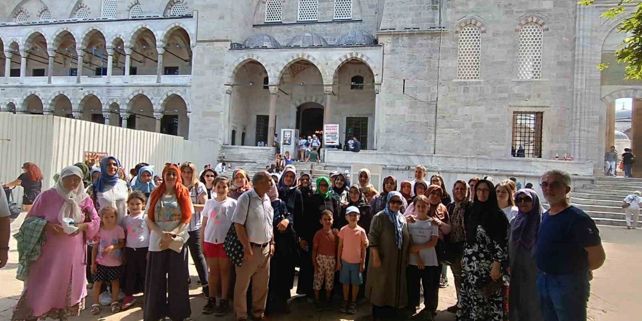 Karacabey Belediyesi’nin kültür turlarına ilgi yoğun