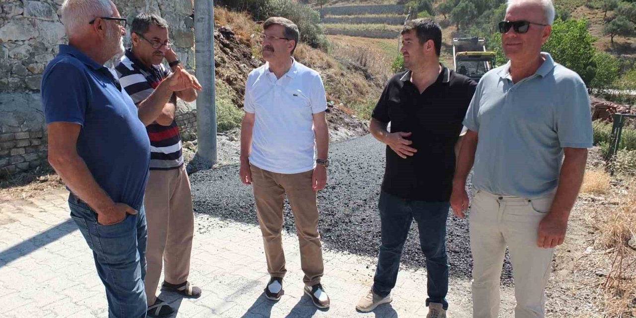 Burhaniye Dutluca da yol sevinci