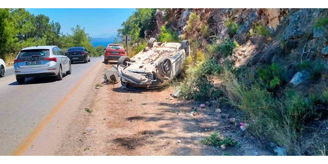 Takla atan otomobilden dışarı fırlayan sürücü kurtarılamadı