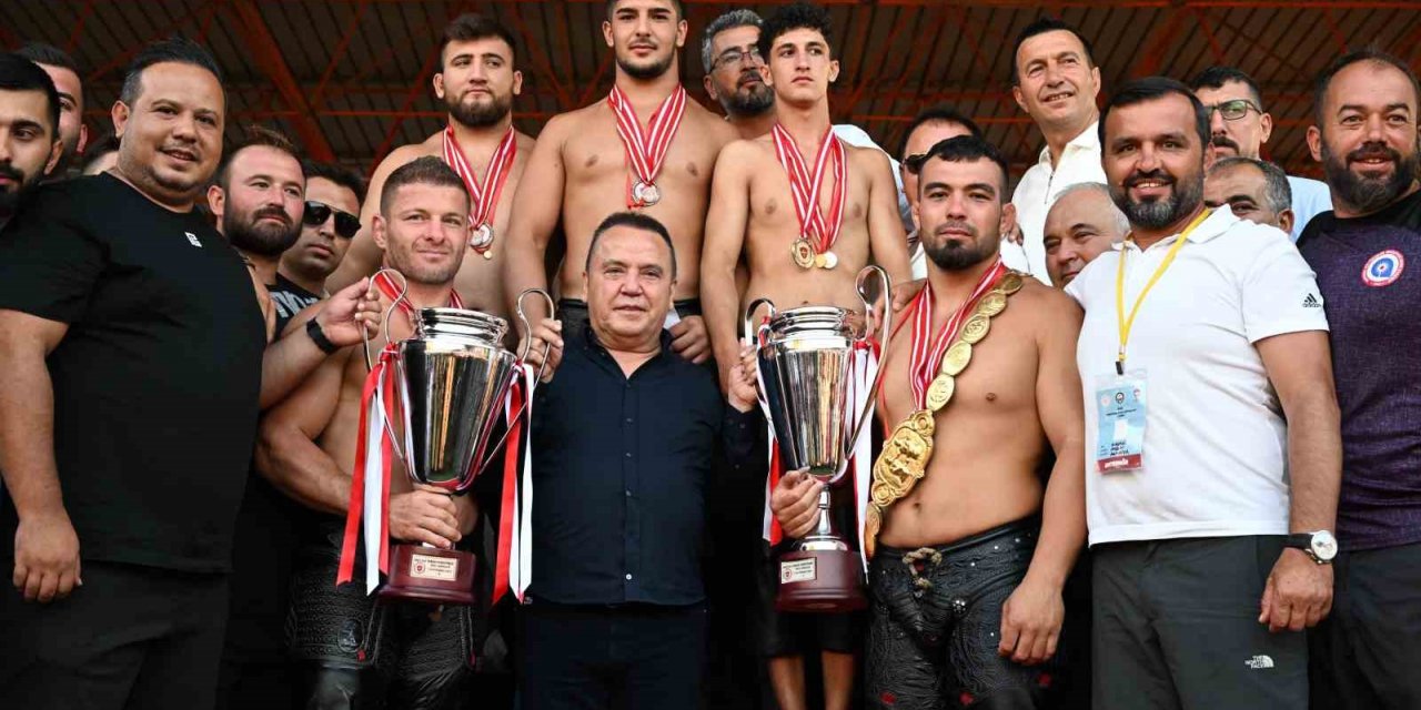 Kırkpınar’da, Antalya Büyükşehir fırtınası esti