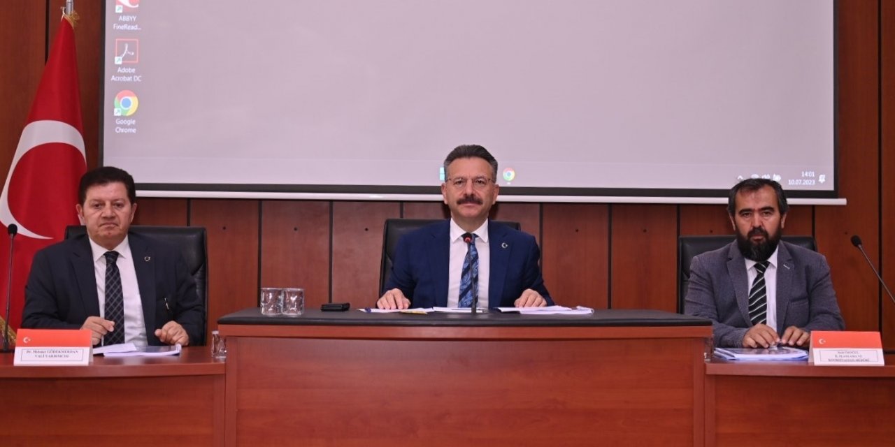 Vali Aksoy’dan, belediyelere “duyarlılık” çağrısı