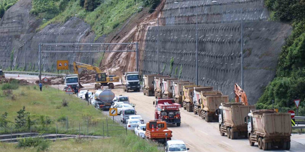 Bolu Dağı Tüneli’nde hummalı çalışma