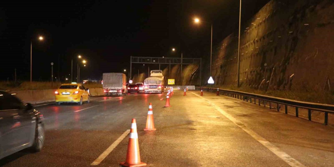Bolu Dağı Tüneli İstanbul istikameti 30 saatin ardından trafiğe açıldı
