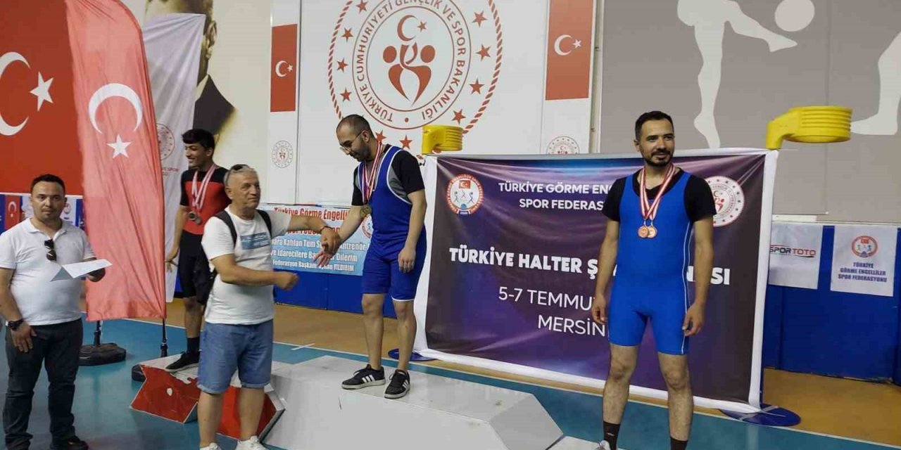 Görme Engelli sporcular şampiyonadan 4 madalya ile döndü