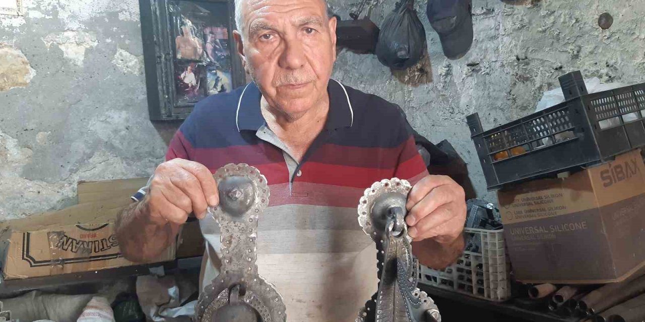 Mardin’de kapı sesleri 58 yıldır onun yaptığı tokmaklardan çıkıyor